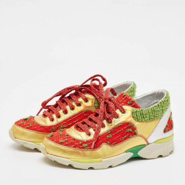 Pre Owned Chanel Multicolor Tweed and Leather CC Low Top Sneakers Size 38