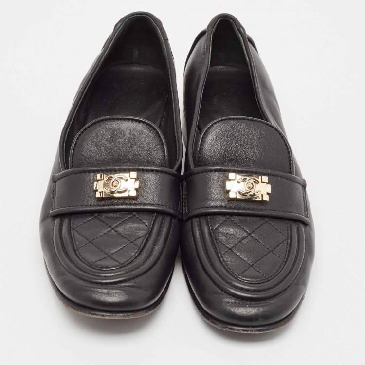 Pre Owned Chanel Black Quilted Leather CC Interlocking Logo Slip On Loafers Size 38