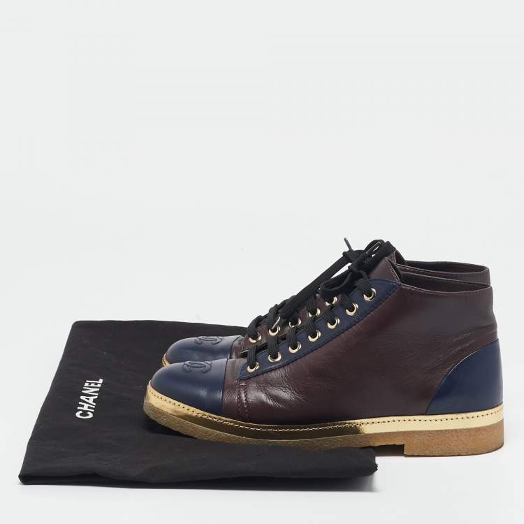 Pre Owned Chanel Blue/Brown Leather CC Cap Toe Ankle Length Boots Size 38.5