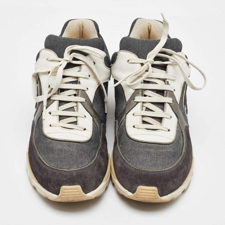 Pre Owned Chanel Grey/White Canvas And Suede CC Logo Lace Up Sneakers Size 42
