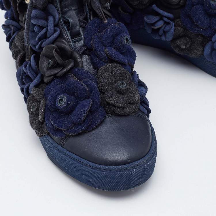 Pre Owned Chanel Black/Blue Leather CC Camellia High Top Sneakers Size 38
