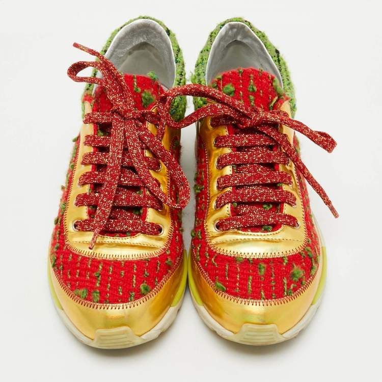 Pre Owned Chanel Multicolor Tweed Fabric and Leather CC Lace Up Sneakers Size 37