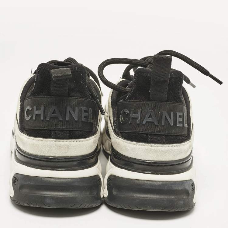 Pre Owned Chanel Grey/White Suede And Nylon CC Low Top Sneakers Size 39
