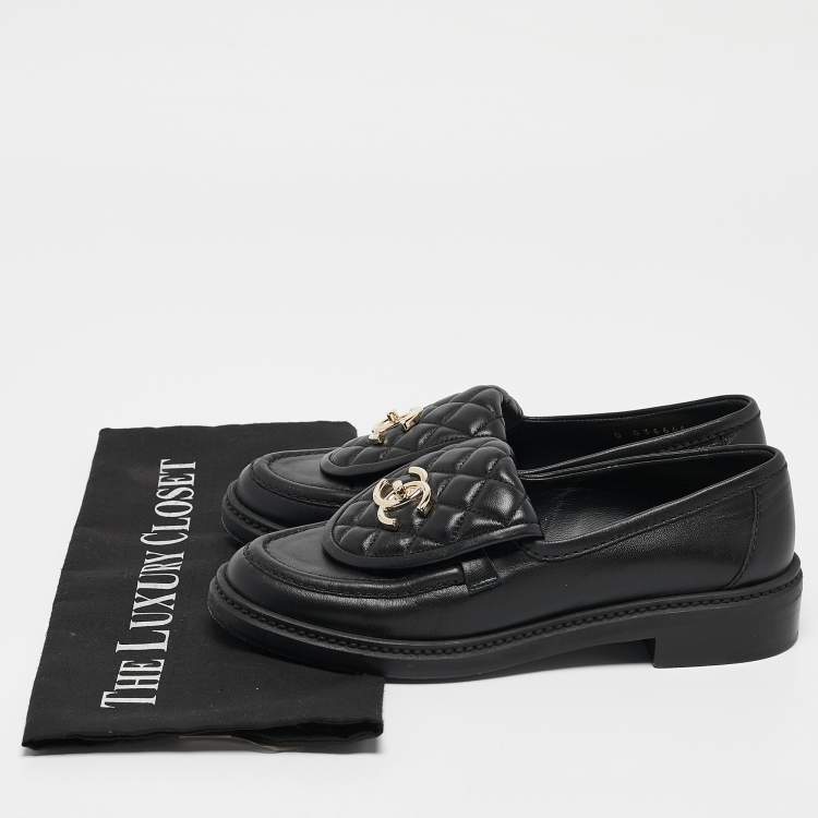 Pre Owned Chanel Black Quilted Leather CC Turnlock Loafers Size 36