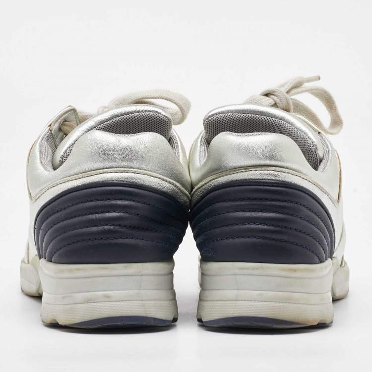 Pre Owned Chanel Silver/Black Leather CC Low Top Sneakers Size 37