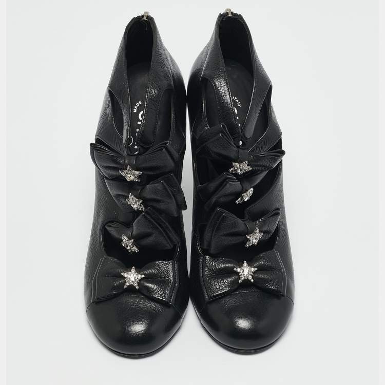 Pre Owned Chanel Black Leather Crystal Star Bow Booties Size 39.5