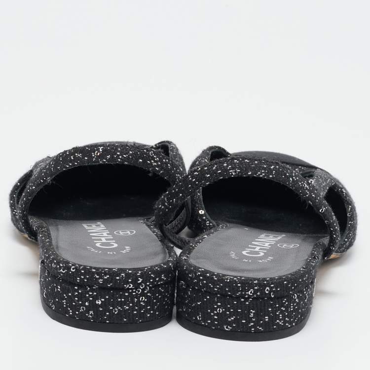 Pre Owned Chanel White/Black Tweed and Canvas CC Toe Slingback Sandals Size 38.5