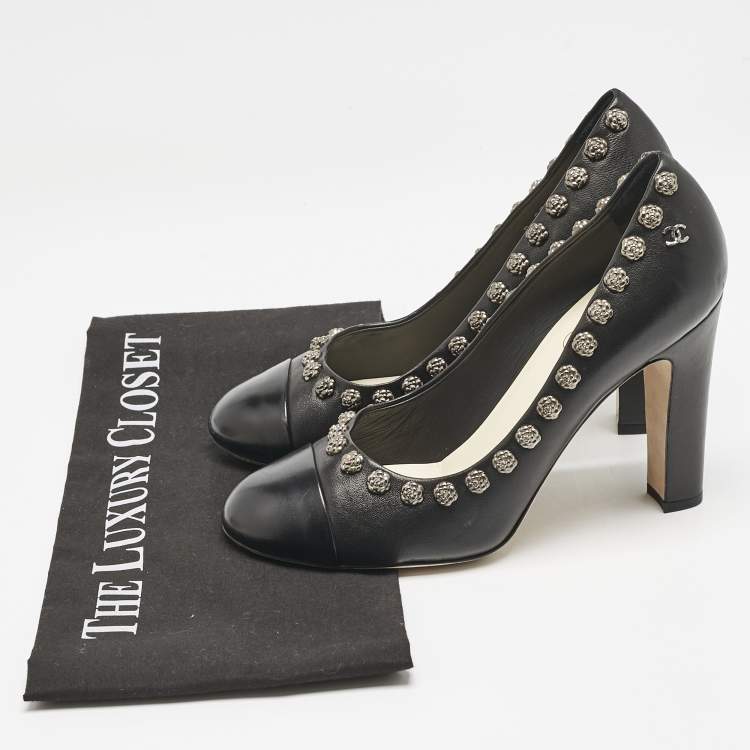 Pre Owned Chanel Black Leather CC Camelia Stud Cap Toe Pumps Size 38