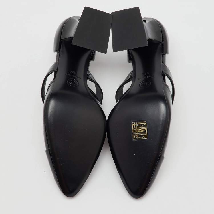 Pre Owned Chanel Black Patent Leather Mary Jane Buckle D'orsay Pumps Size 39