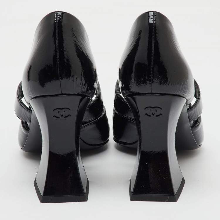 Pre Owned Chanel Black Patent Leather Mary Jane Buckle D'orsay Pumps Size 39