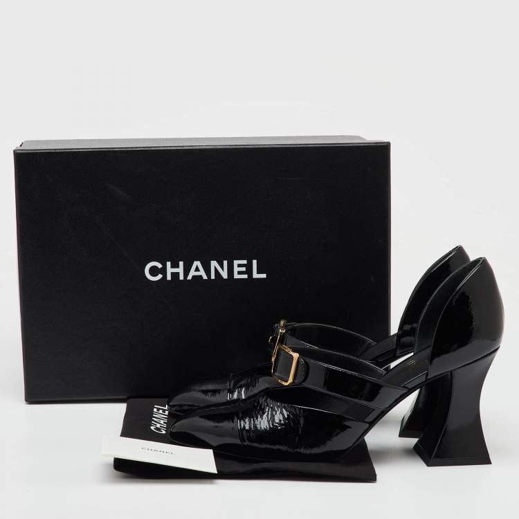 Pre Owned Chanel Black Patent Leather Mary Jane Buckle D'orsay Pumps Size 39