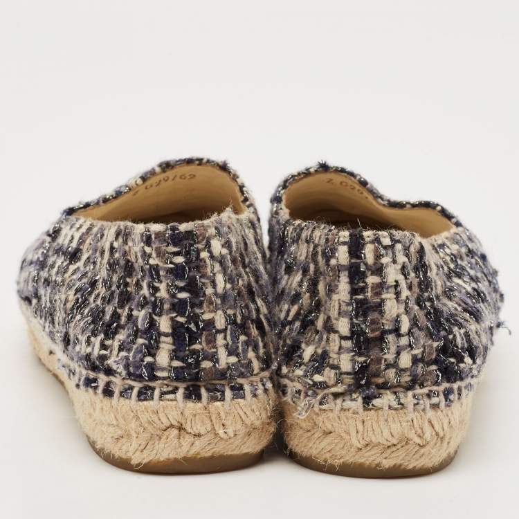 Pre Owned Chanel Silver/Blue Leather And Tweed CC Cap Toe Espadrille Flats Size 38