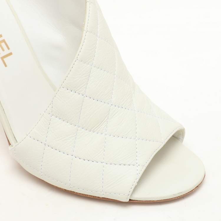Pre Owned Chanel White Quilted Leather CC Open Toe Pumps Size 38