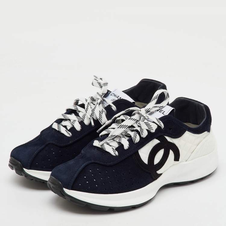 Pre Owned Chanel Navy Blue/White Suede and Fabric CC Logo Low Top Sneakers Size 39