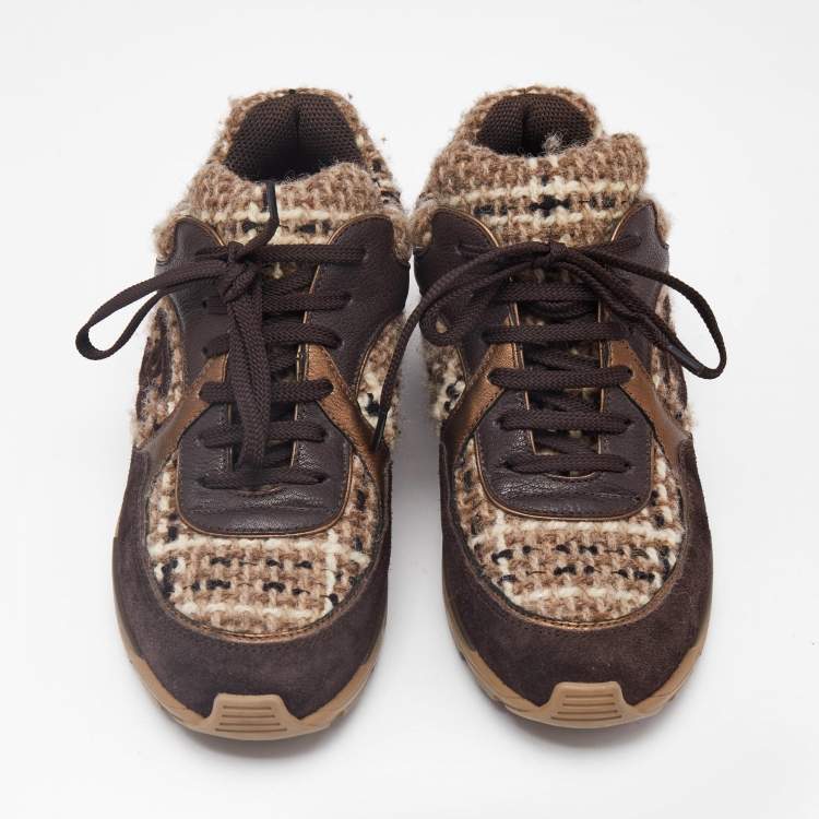 Pre Owned Chanel Brown/Beige Tweed and Leather CC Low Top Sneakers Size 39