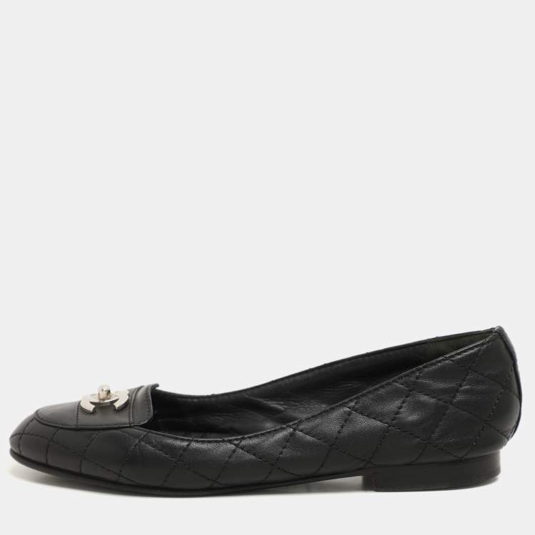 Pre Owned Chanel Black Quilted Leather CC Loafers Size 36
