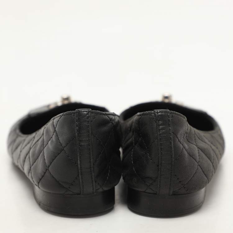 Pre Owned Chanel Black Quilted Leather CC Loafers Size 36