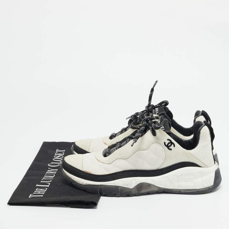 Pre Owned Chanel Grey/White Suede and Mesh CC Low Top Sneakers Size 39