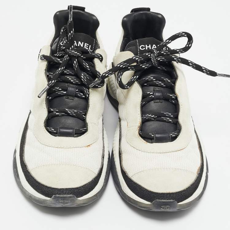 Pre Owned Chanel Grey/White Suede and Mesh CC Low Top Sneakers Size 39