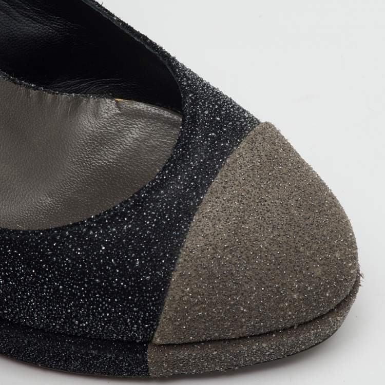 Pre Owned Chanel Black/Grey Glitter CC Cap Toe Slingback Platform Pumps Size 39.5