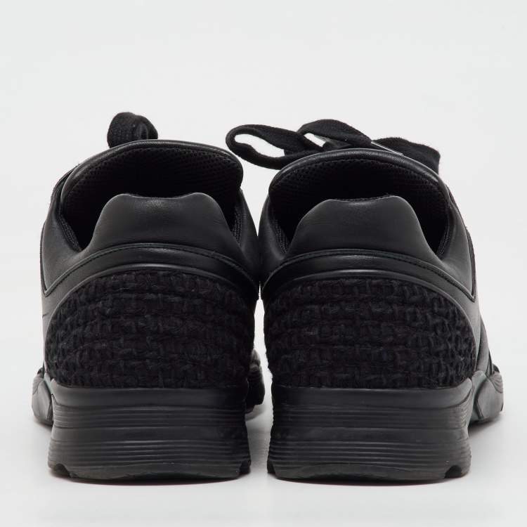 Pre Owned Chanel Black Leather and Tweed CC Low Top Sneakers Size 41
