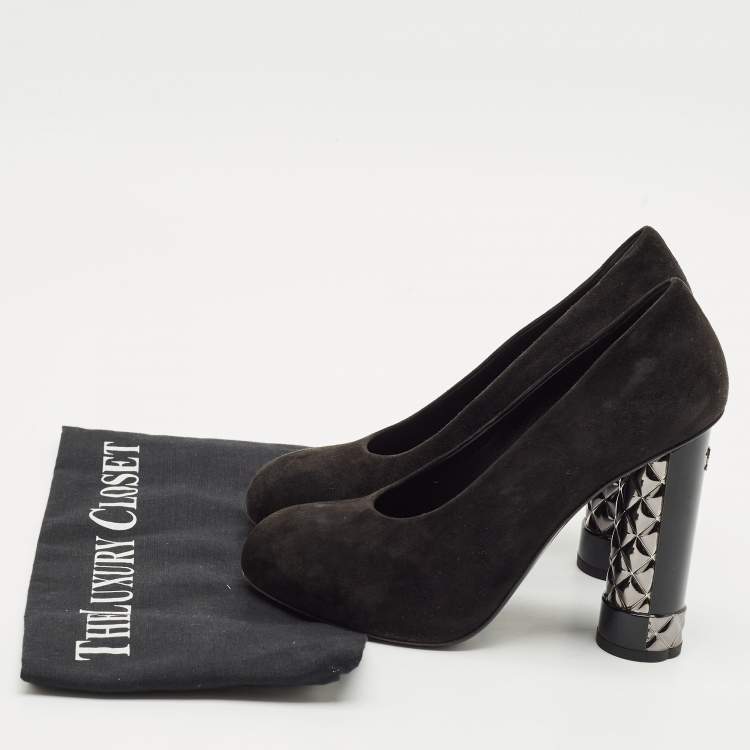 Pre Owned Chanel Black Suede CC Block Heel Platform Pumps Size 36