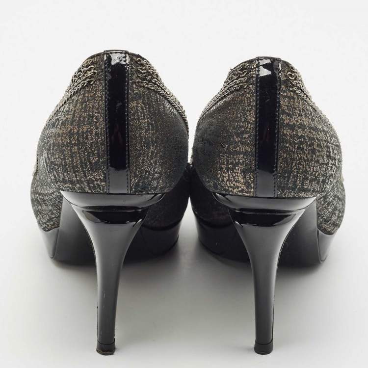 Pre Owned Chanel Black Lurex Fabric and Patent Leather Bow CC Cap Toe Chain Platform Pumps Size 38.5