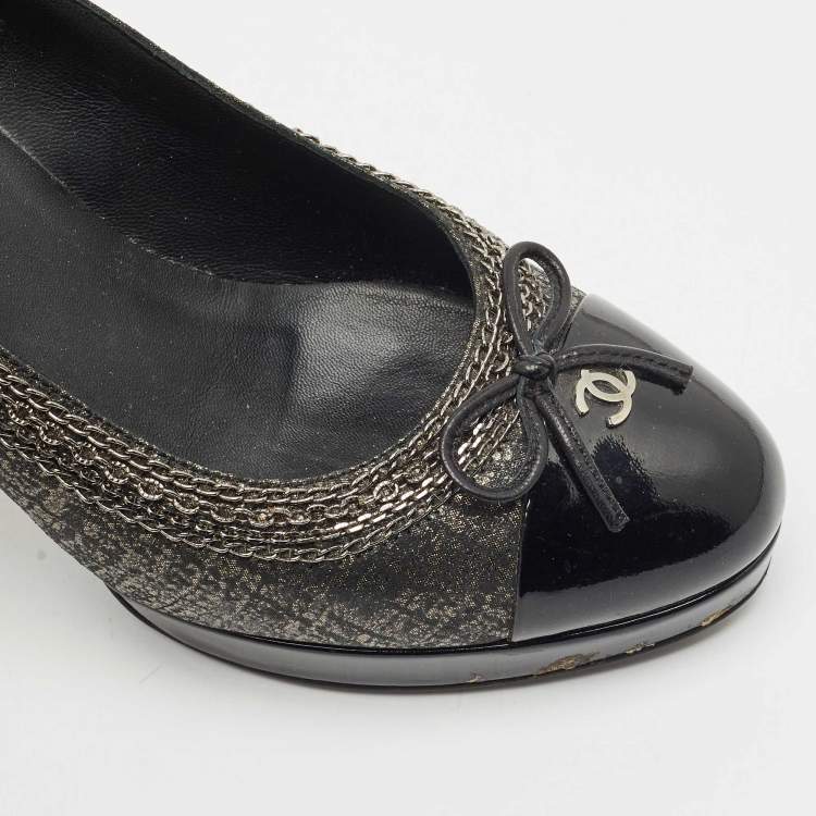 Pre Owned Chanel Black Lurex Fabric and Patent Leather Bow CC Cap Toe Chain Platform Pumps Size 38.5