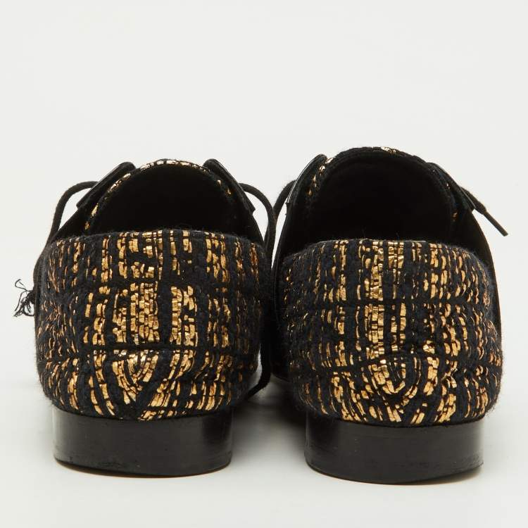 Pre Owned Chanel Black/Gold Tweed and Patent CC Cap Toe Lace Up Derby Size 39.5