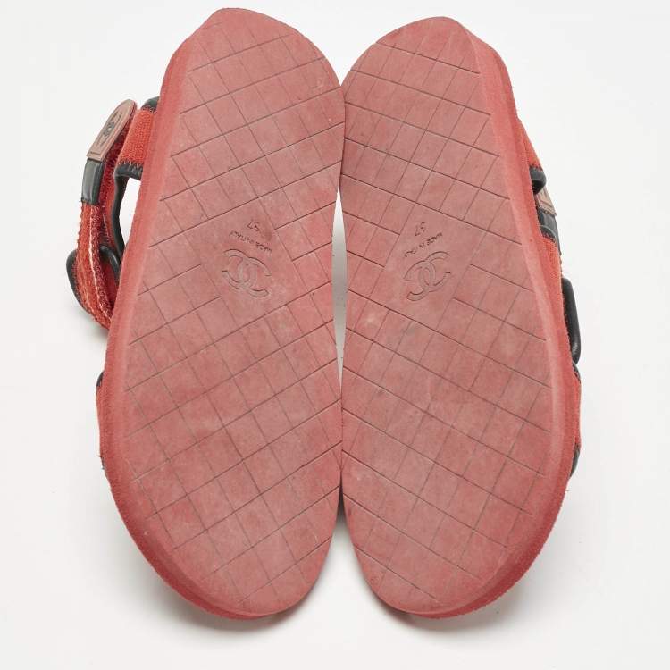 Pre Owned Chanel Red/Black Fabric and Leather Coco Chanel Strap Flat Sandals Size 37