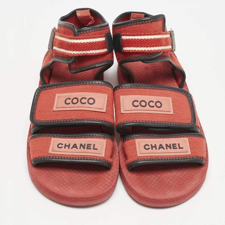 Pre Owned Chanel Red/Black Fabric and Leather Coco Chanel Strap Flat Sandals Size 37
