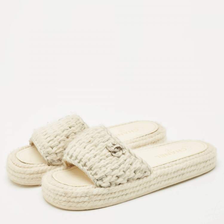 Pre Owned Chanel White/Silver Braided Knit CC Espadrille Flat Slides Size 39