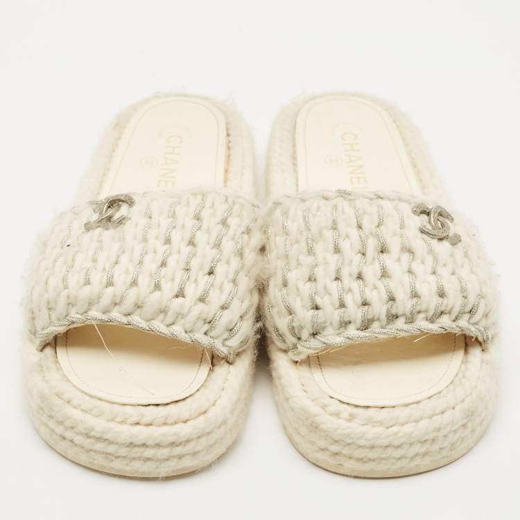 Pre Owned Chanel White/Silver Braided Knit CC Espadrille Flat Slides Size 39