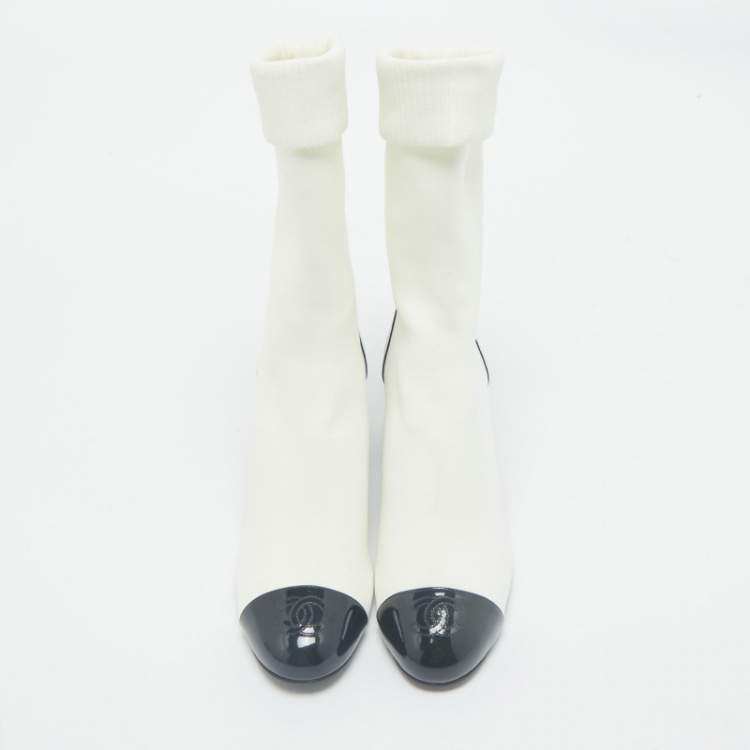 Pre Owned Chanel White/Black Patent Leather and Stretch Fabric CC Sock Ankle Length Boots Size 39.5