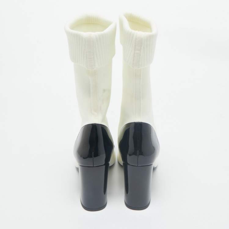 Pre Owned Chanel White/Black Patent Leather and Stretch Fabric CC Sock Ankle Length Boots Size 39.5
