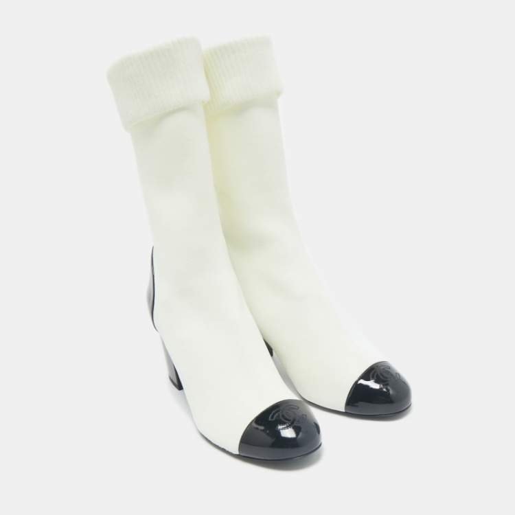 Pre Owned Chanel White/Black Patent Leather and Stretch Fabric CC Sock Ankle Length Boots Size 39.5