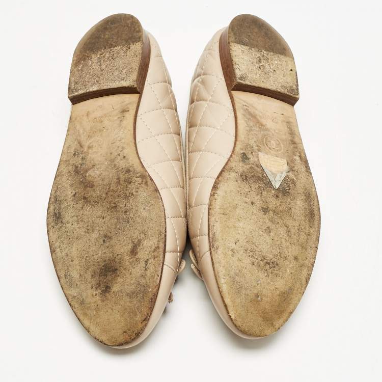 Pre Owned Chanel Beige Quilted Leather CC Bow Ballet Flats Size 37.5