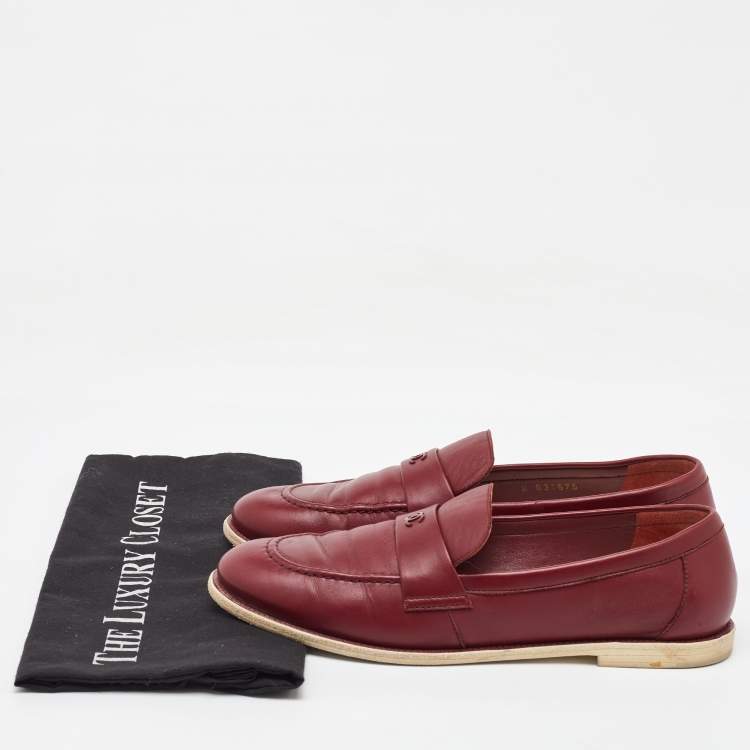Pre Owned Chanel Dark Red Leather CC Slip On Loafers Size 40.5
