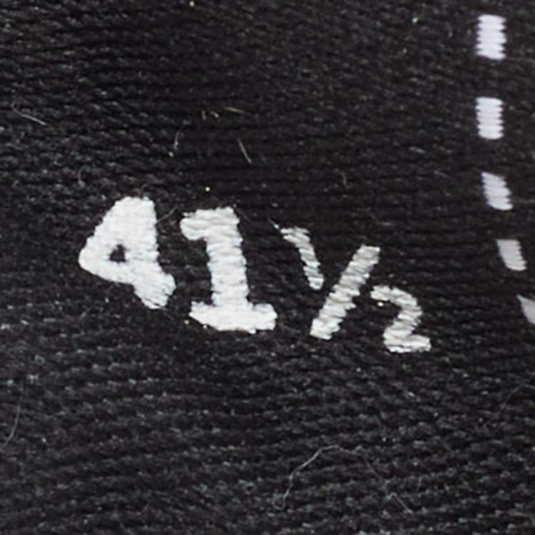 Pre Owned Chanel White Perforated Leather 21P Logo Low Top Sneakers Size 41.5
