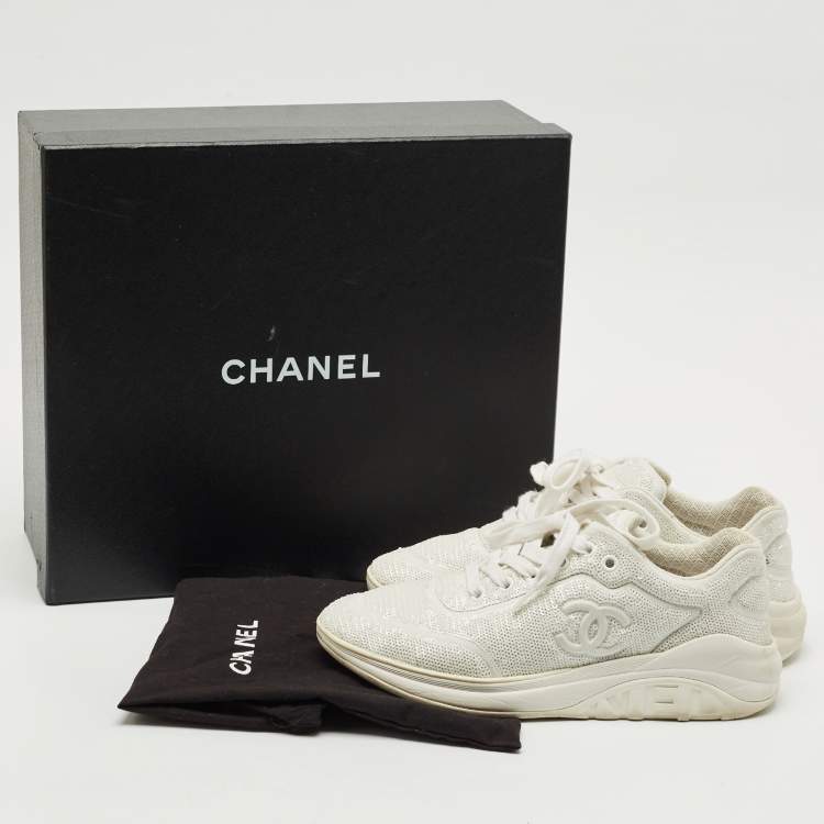 Pre Owned Chanel White Sequin and Leather CC Low Top Sneakers Size 38.5