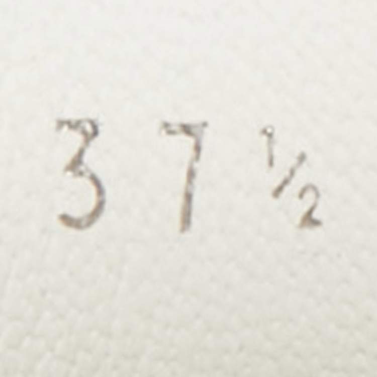 Pre Owned Chanel Grey/White Leather Weekender Sneakers Size 37.5