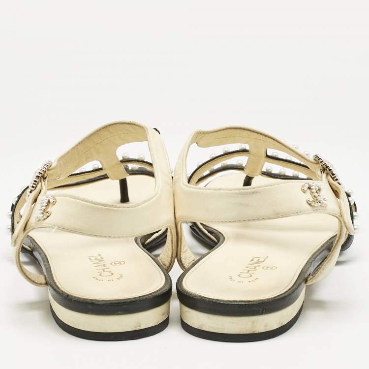 Pre Owned Chanel Black/Beige Leather Faux Pearl Embellished Flat Sandals Size 36