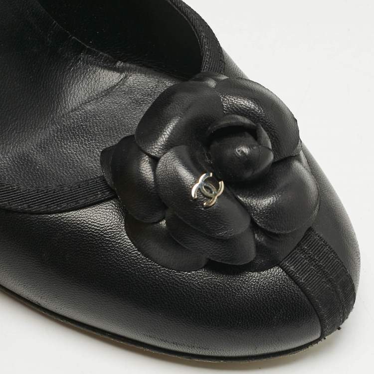 Pre Owned Chanel Black Leather Camellia  Pumps Size 40