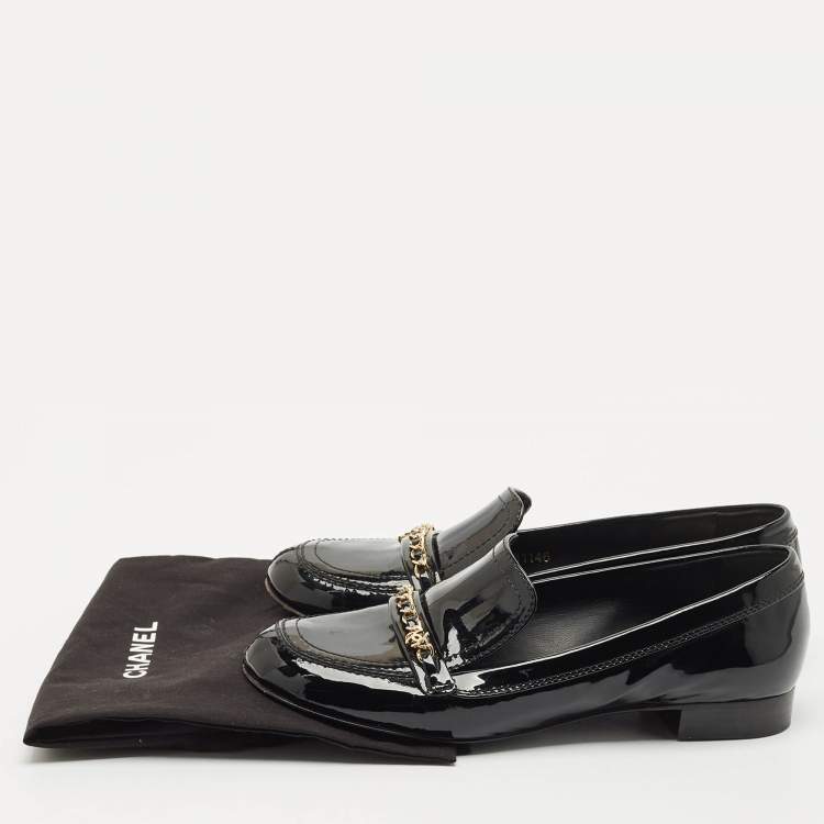 Pre Owned Chanel Black Patent Leather CC Slip On Loafers Size 39
