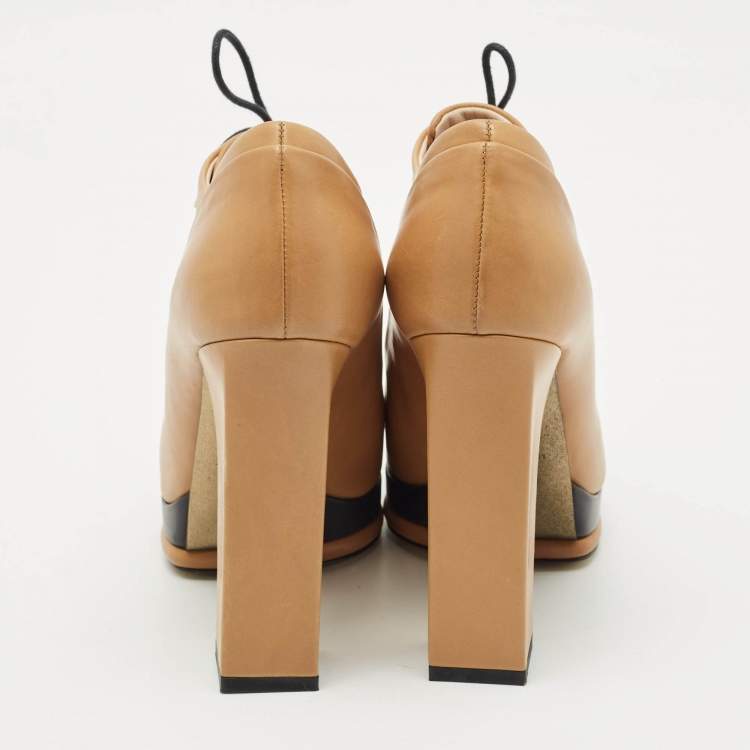 Pre Owned Chanel Beige/Black Leather Cap Toe Platform Ankle Boots Size 38.5