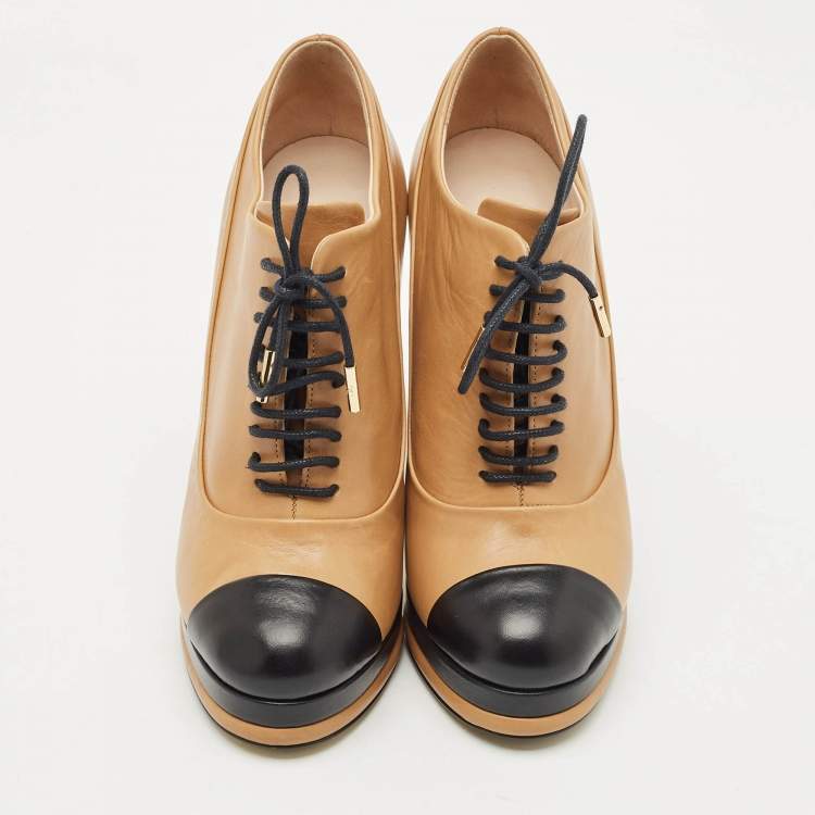 Pre Owned Chanel Beige/Black Leather Cap Toe Platform Ankle Boots Size 38.5