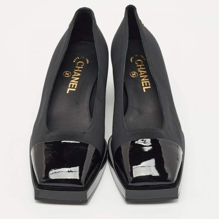 Pre Owned Chanel Black Patent Leather and Canvas Square Cap Toe CC Block Heel Pumps Size 38