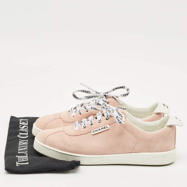 Pre Owned Chanel Pink Suede Weekender Low Top Sneakers Size 39
