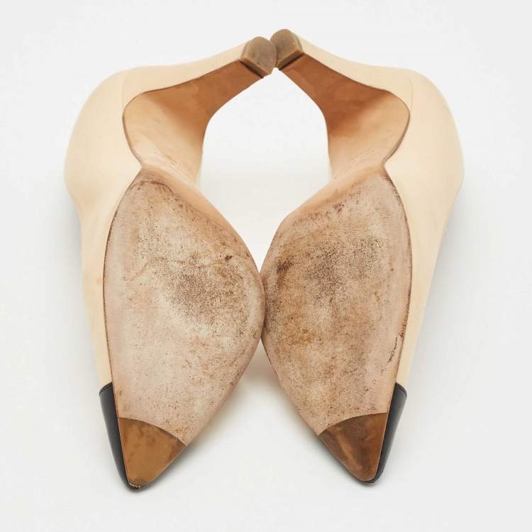 Pre Owned Chanel Beige/Black Leather Pointed Toe Pumps Size 36.5