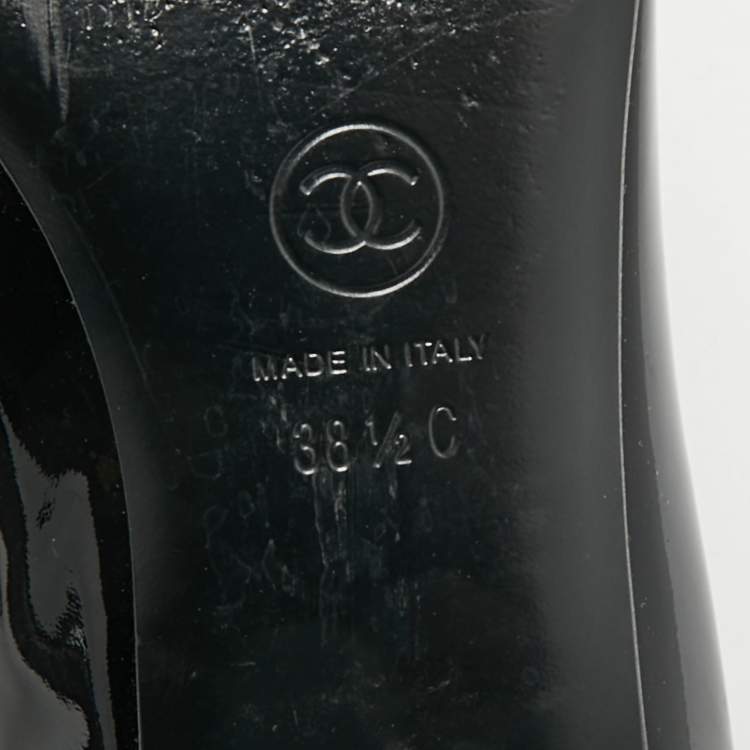 Pre Owned Chanel Black Patent Leather CC Faux Pearl Loafers Size 38.5